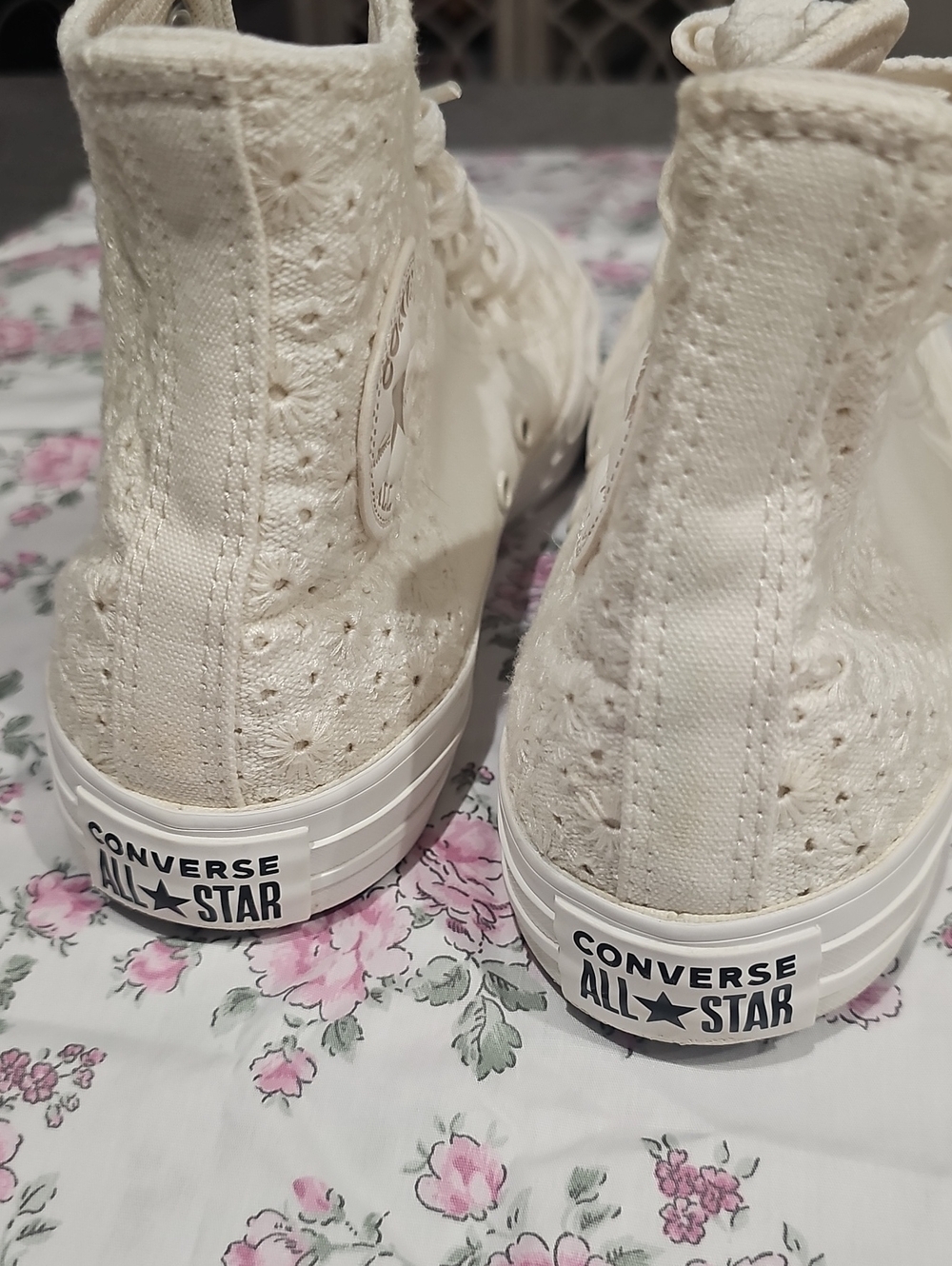 Cream Converse All Star Chuck Taylor High Tops 8.5 - Picture 10 of 16